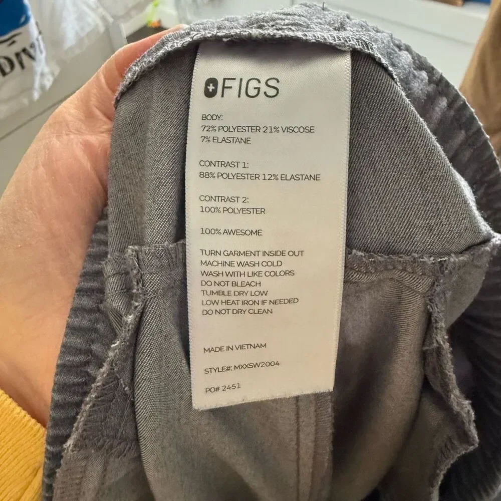 Figs Men’s XXL Top Large Jansen Scrub Bottoms Set